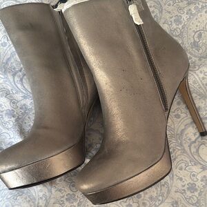 Elegant Silver Ankle Boots
